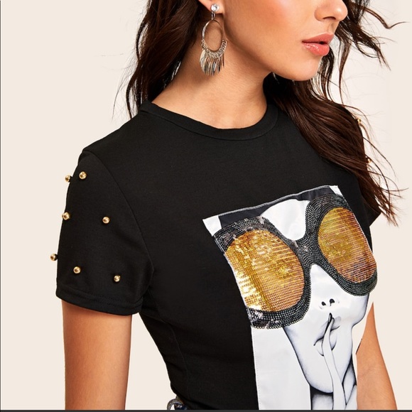 Sequin Figure Print Tee - Picture 5 of 6